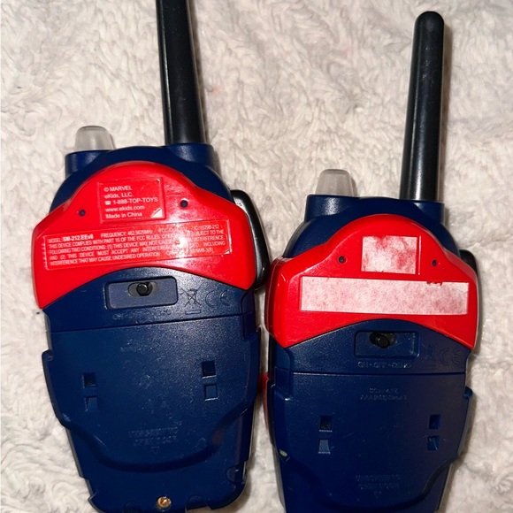 Vintage Collectible Spider Man Walkie Talkie. - Picture 2 of 2